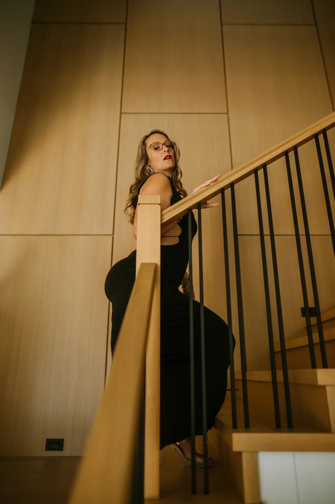 ThinJen LA black dress photo 2